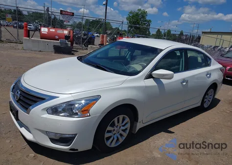 2015 Nissan Altima 2.5 S z USA, uszkodzony, nr VIN 1N4AL3AP5FN315127